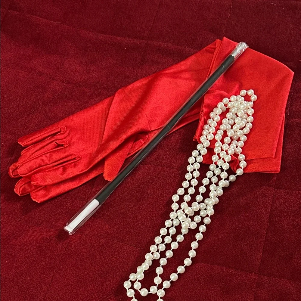 long red gloves and cigarette holder Flapper Elegant with Pearl Necklace Buy costumes and accessories for Carnival and any themed or festive event. Happy Hippo Long Red Satin